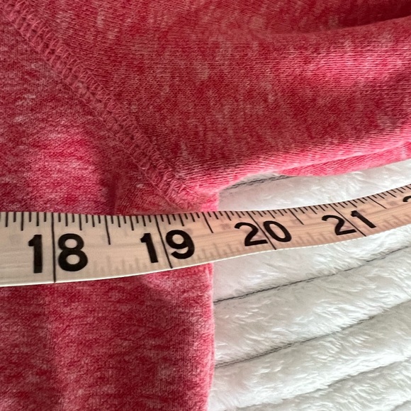 REEBOK Funnel Neck Sweatshirt - Picture 7 of 7